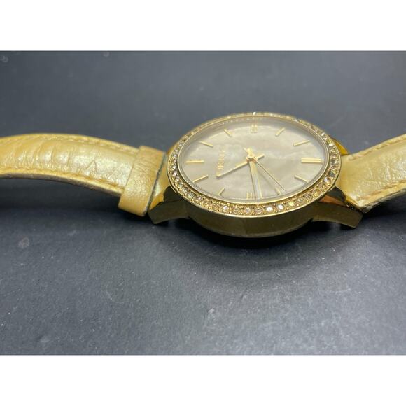 DKNY NY-4759 Mother of Pearl Dial Crystal Bezel Gold Tone Watch Leather Band main image 4
